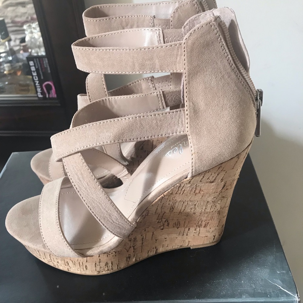Tan Wedges
